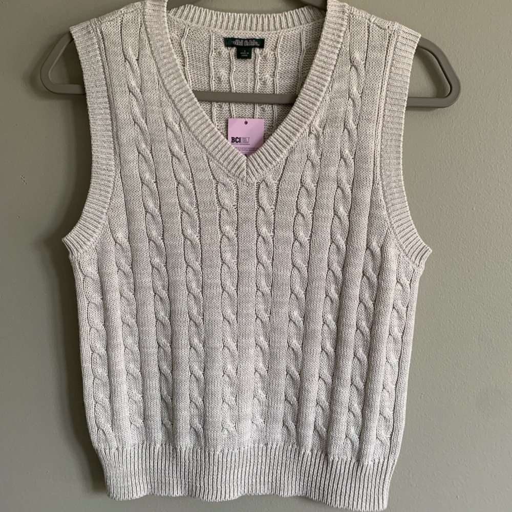 NWT Sweater Vest